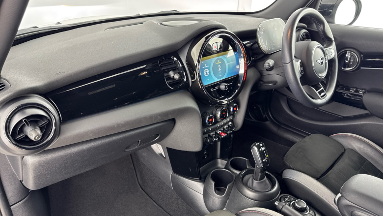 MINI Hatchback 1.5 Cooper Sport 5dr Auto Petrol Hatchback